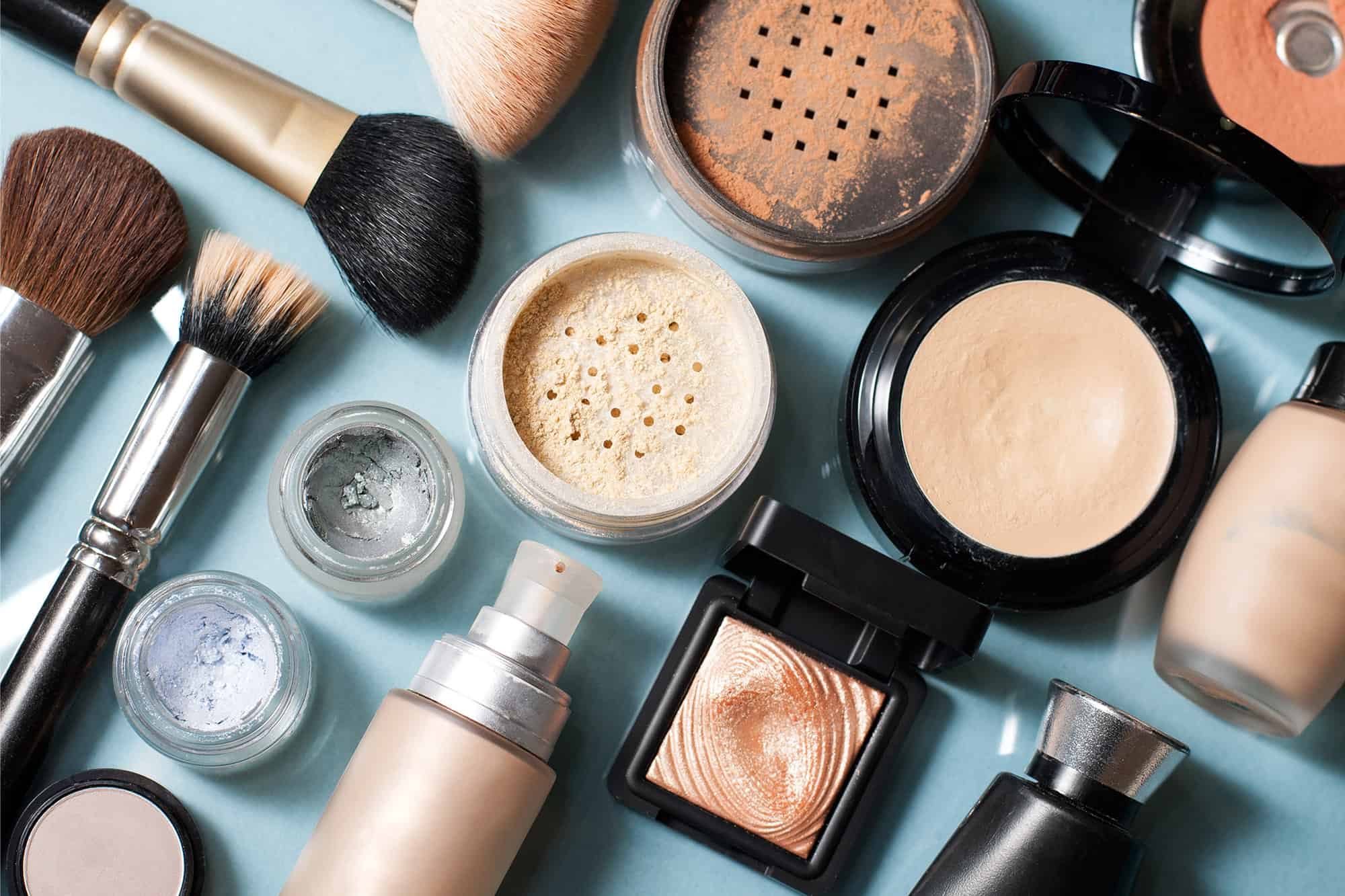 Cosmetics cases and cosmetics tools